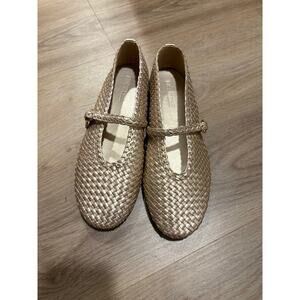 Gold flats Mary Jane